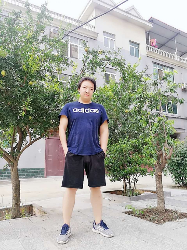 小宇的第二张照片--襄阳父母相亲团